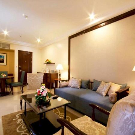 בנדונג Asmila Boutique Hotel מראה חיצוני תמונה