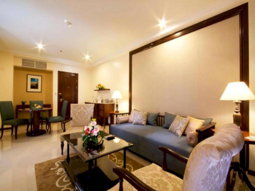 בנדונג Asmila Boutique Hotel מראה חיצוני תמונה