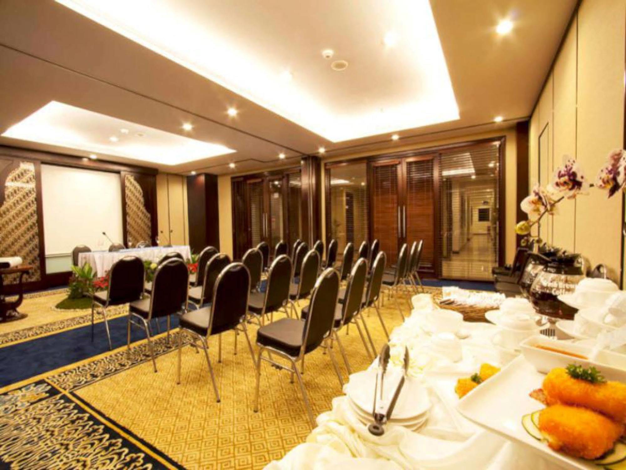 בנדונג Asmila Boutique Hotel מראה חיצוני תמונה