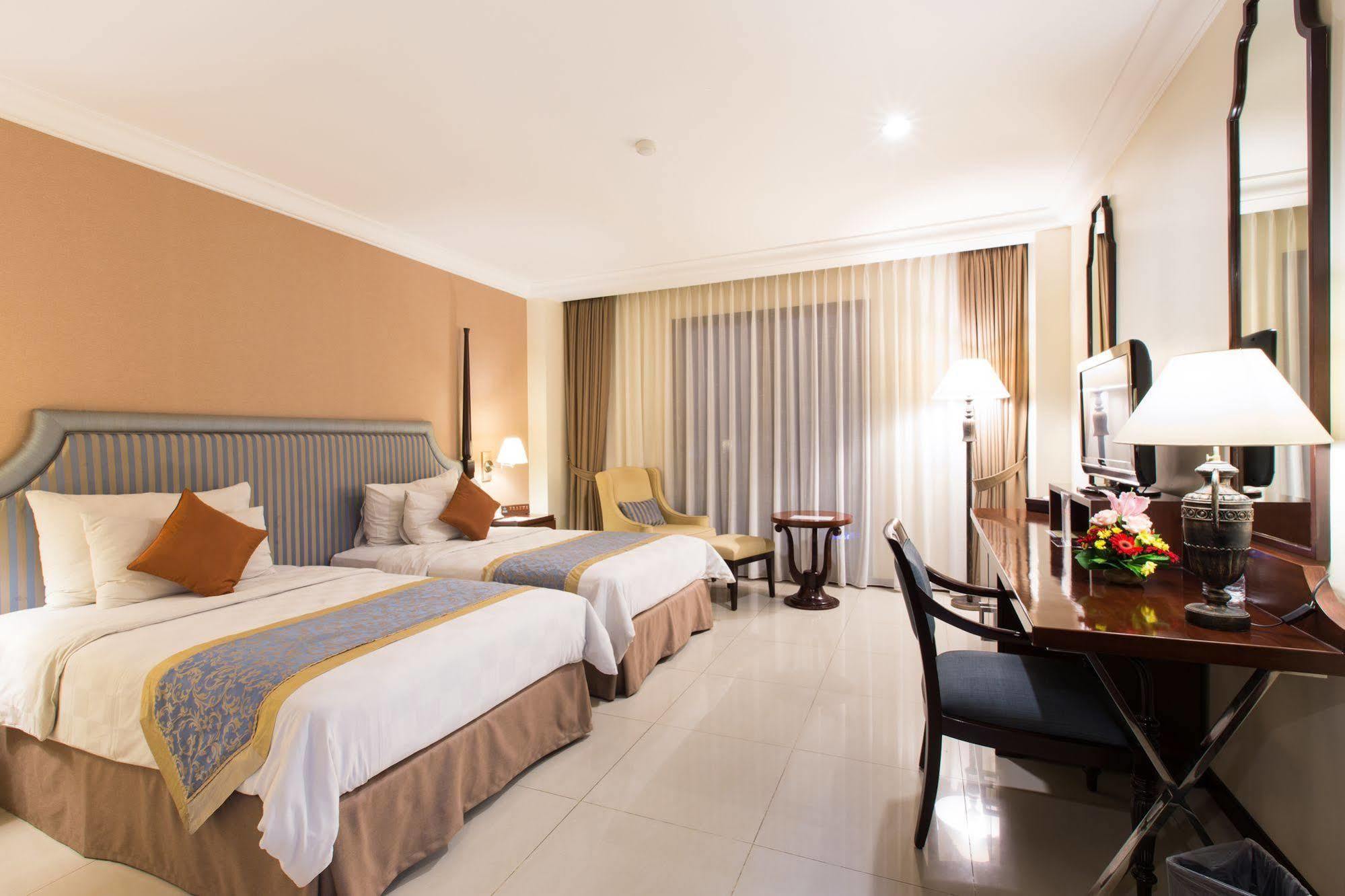 בנדונג Asmila Boutique Hotel מראה חיצוני תמונה