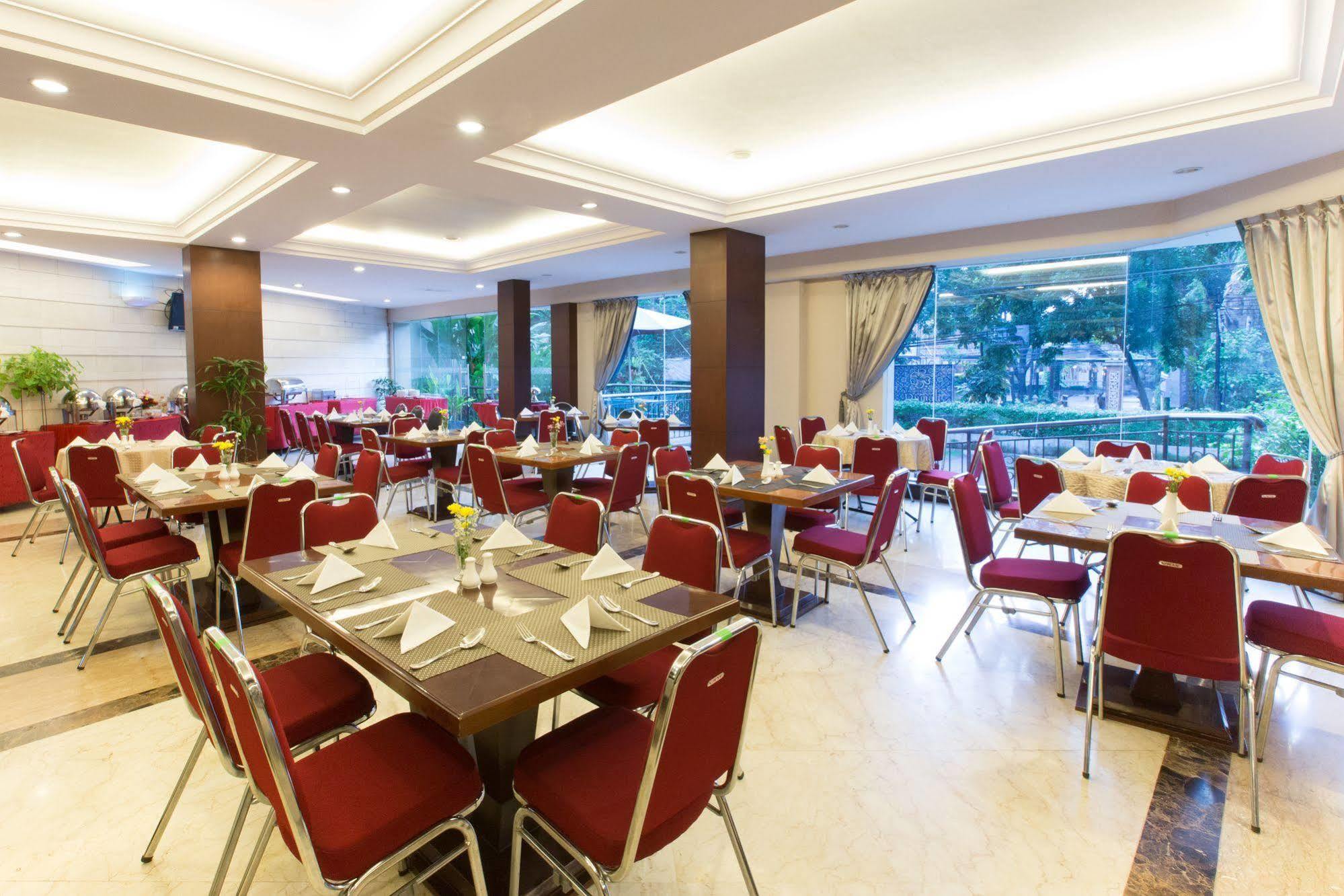 בנדונג Asmila Boutique Hotel מראה חיצוני תמונה