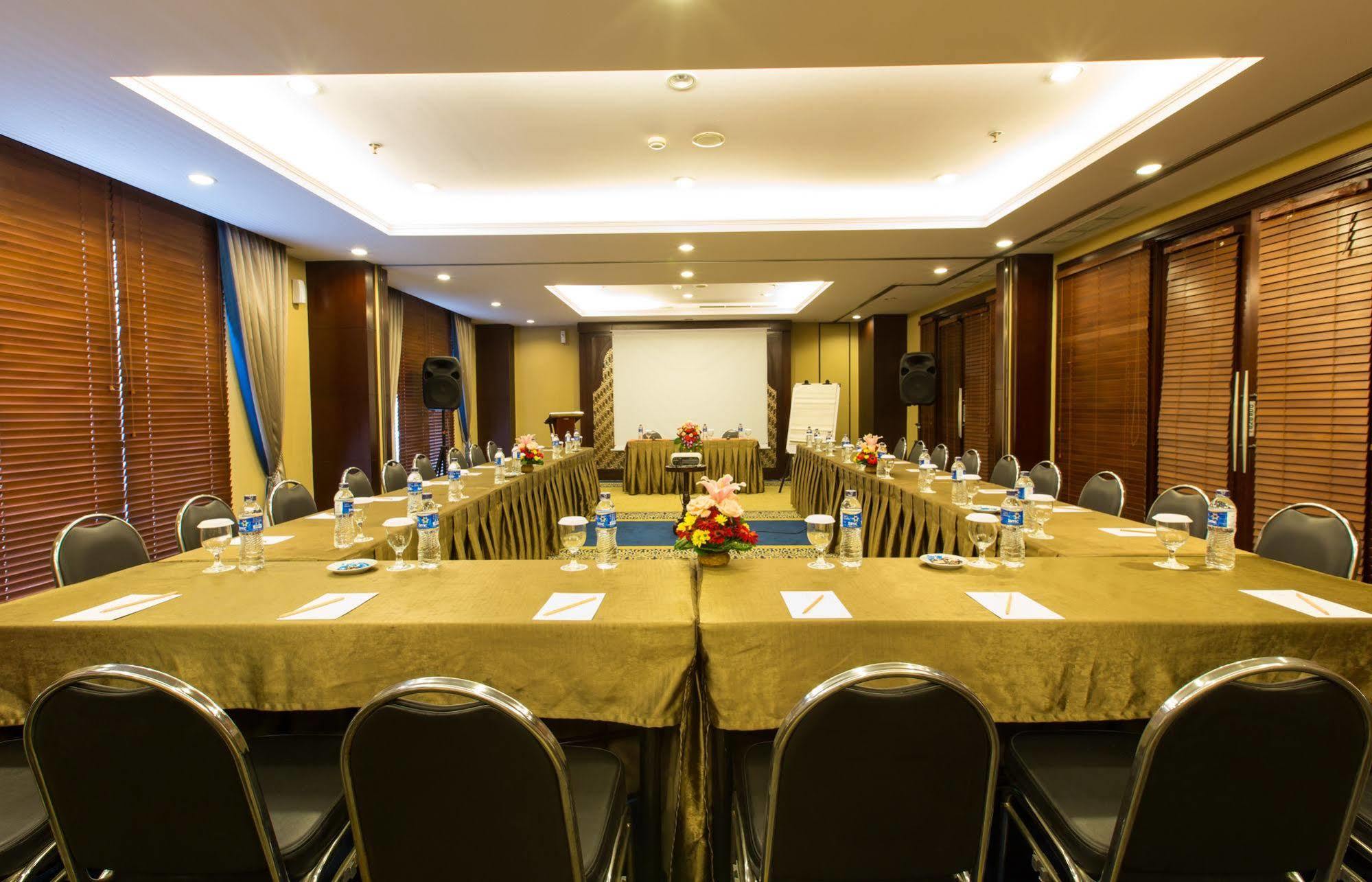 בנדונג Asmila Boutique Hotel מראה חיצוני תמונה